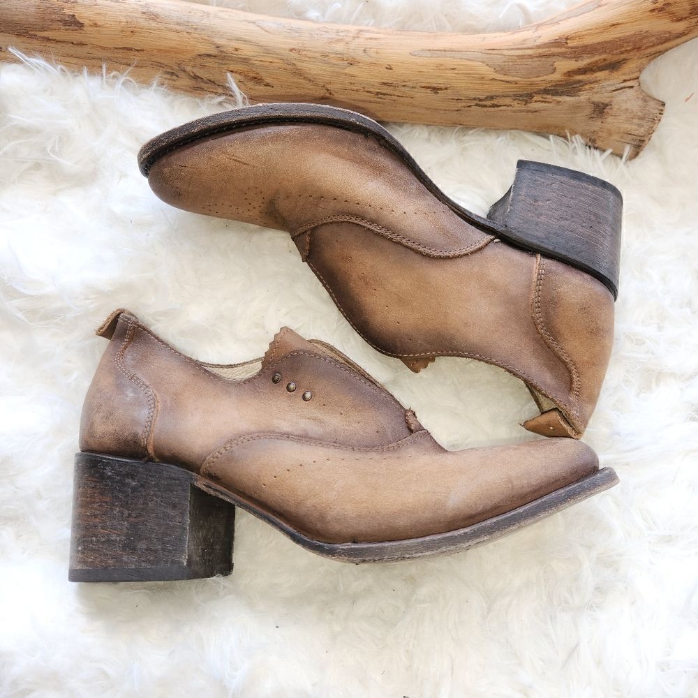 Freebird Sadie brown boot